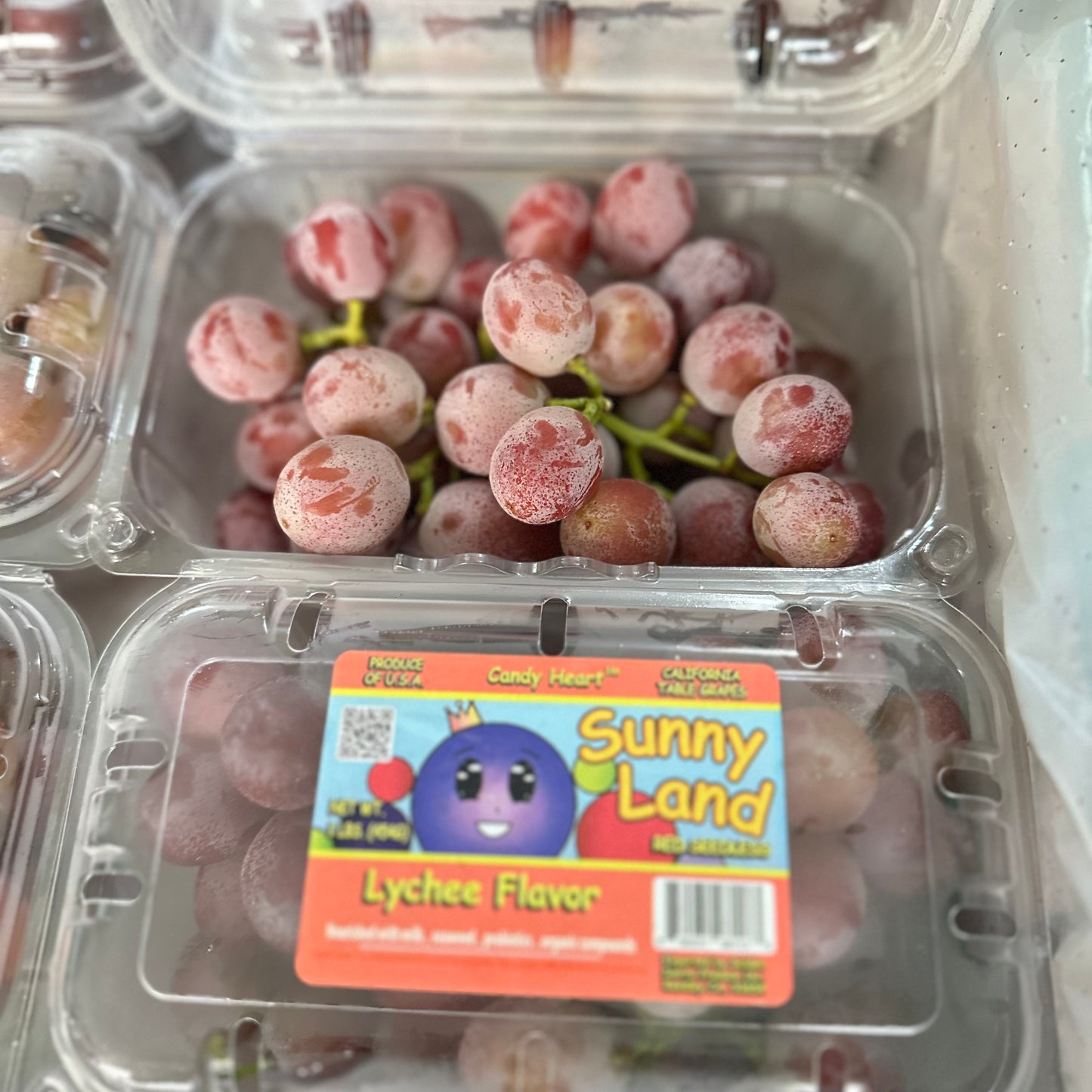 Lychee Grapes (Candy Hearts)