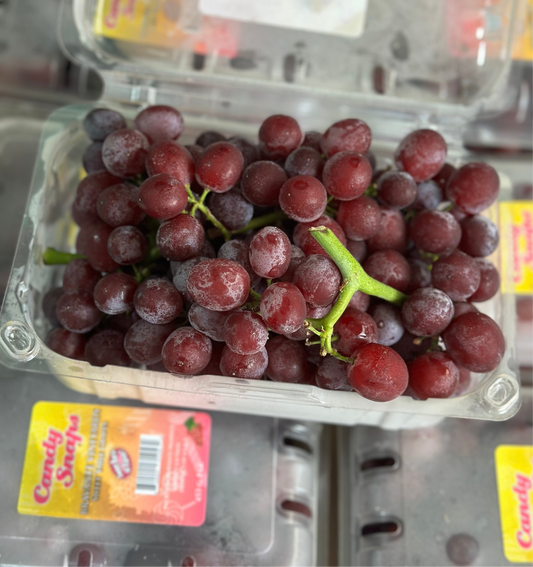 Candy Snaps Grapes